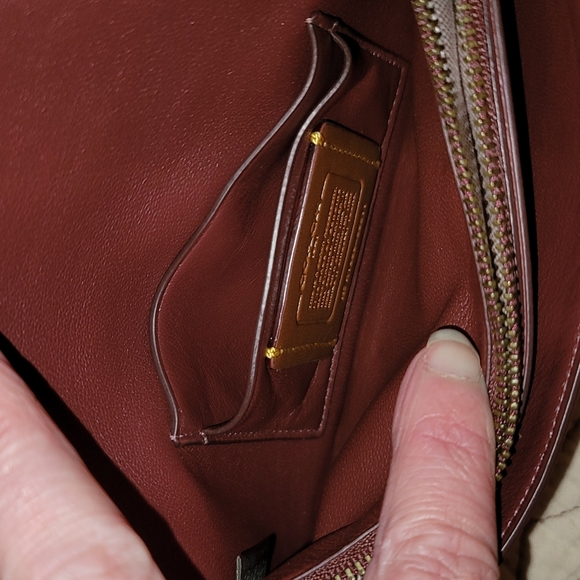 Coach Grained Leather Clutch w/ Snakeskin Detail, Pink *cross posted* - Picture 4 of 6